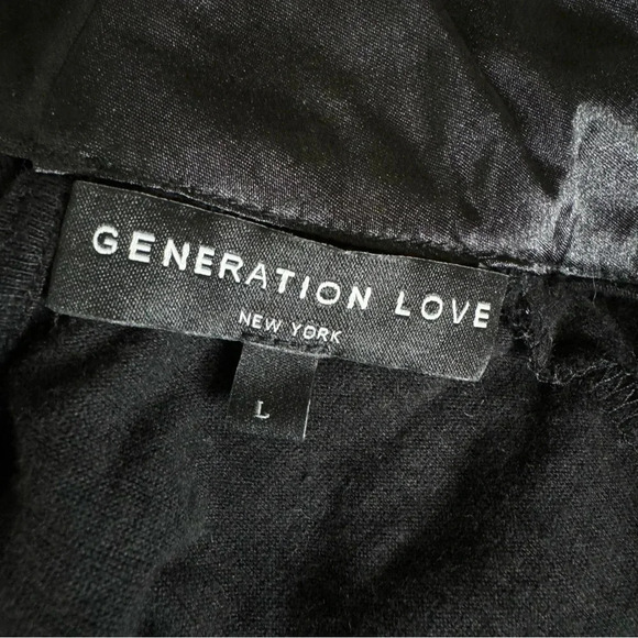 Generation Love Beaded Nicky Linen Turtleneck Bow Tie Back Top Black Size L NWT - Picture 9 of 15